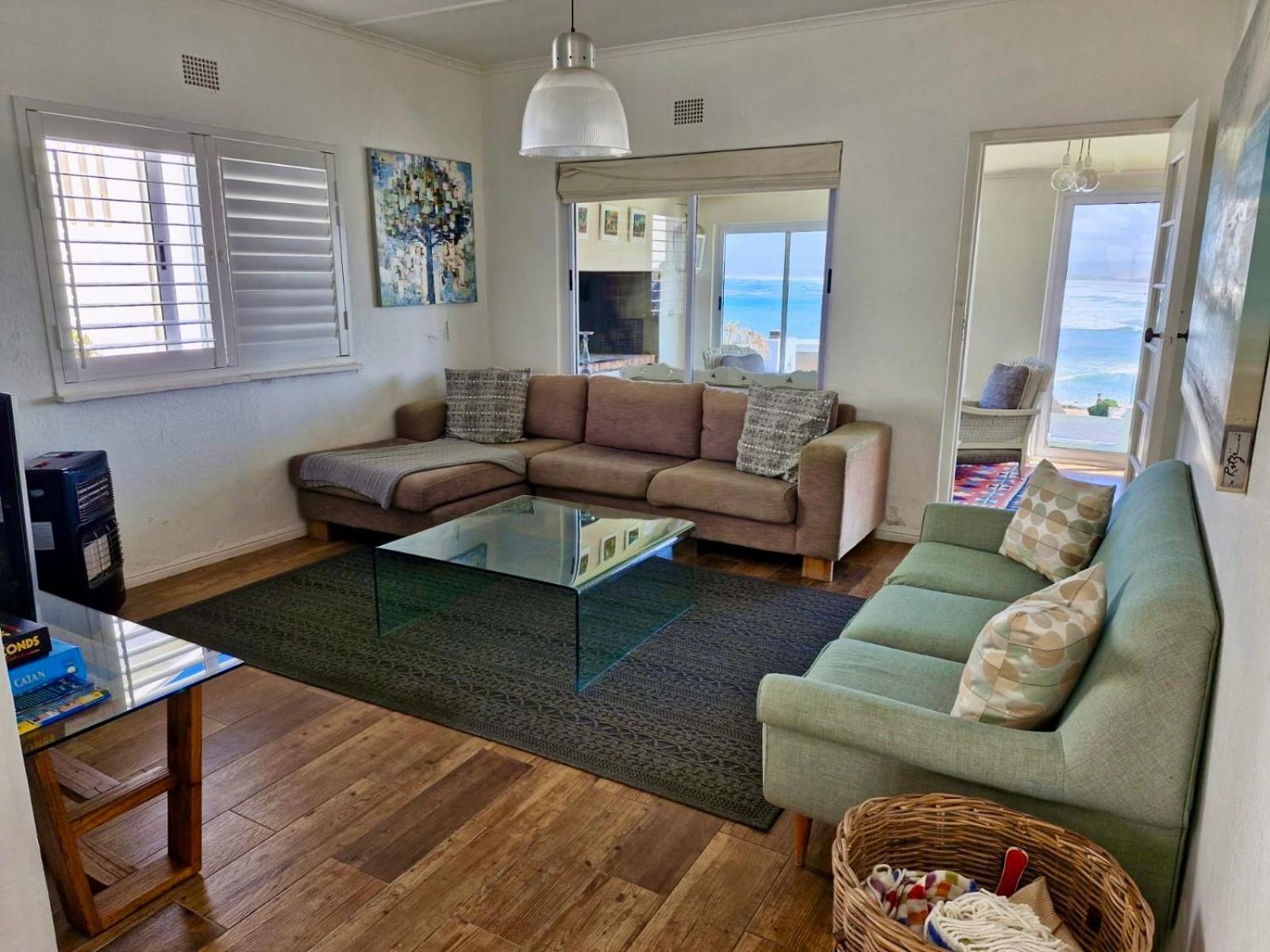 16 Mile View Holiday home