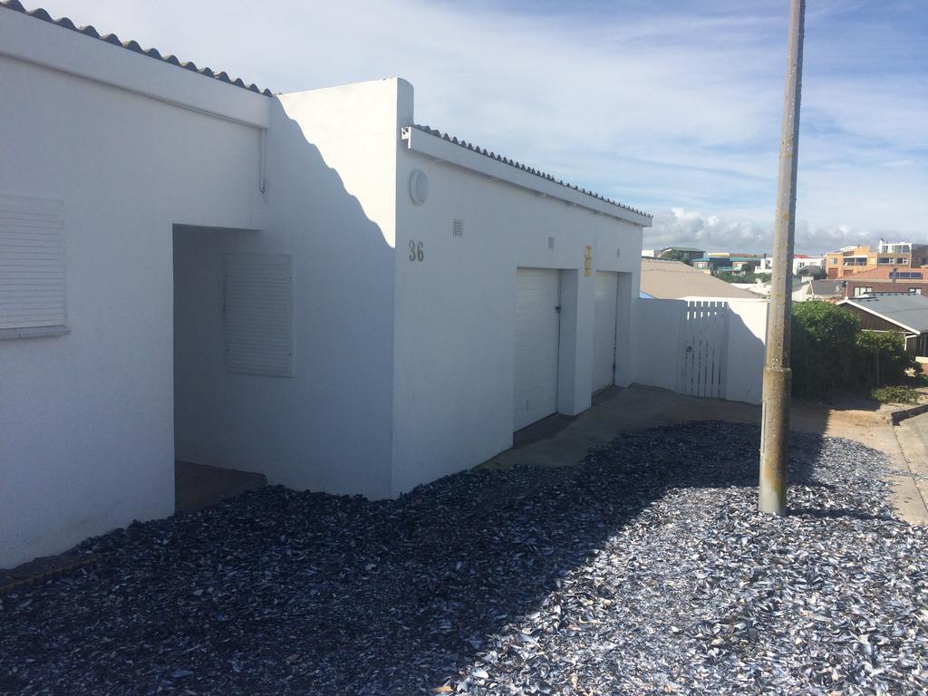 16 Mile View * Yzerfontein